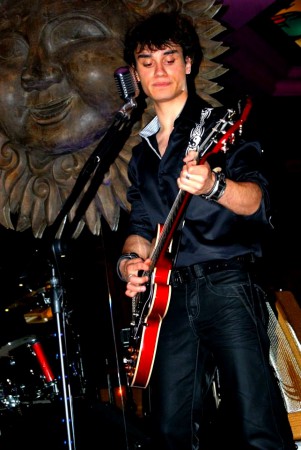 Live @ Garden Ice Café - 22.06.2013